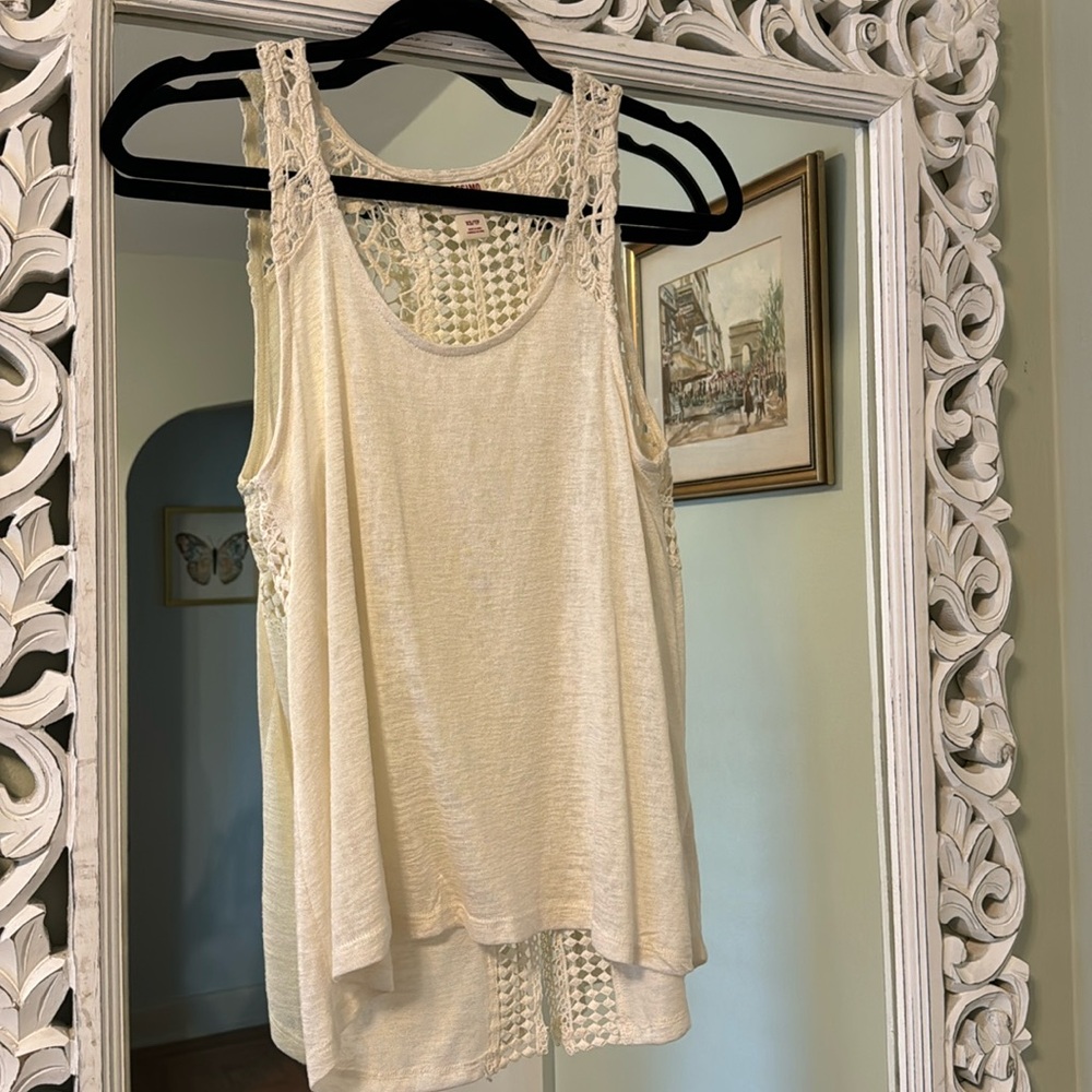 Mossimo lace tank open back